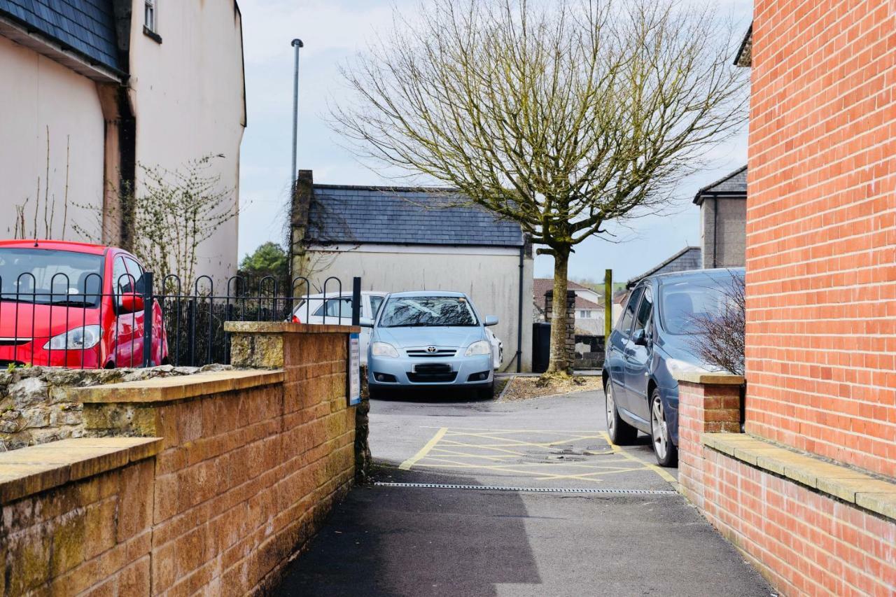 8 York Mews Apartment Shepton Mallet Bagian luar foto