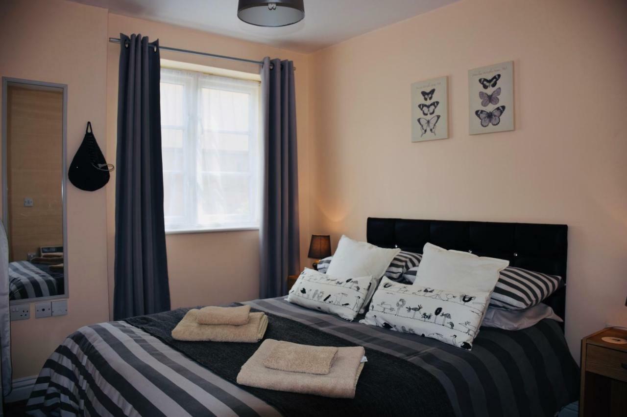 8 York Mews Apartment Shepton Mallet Bagian luar foto