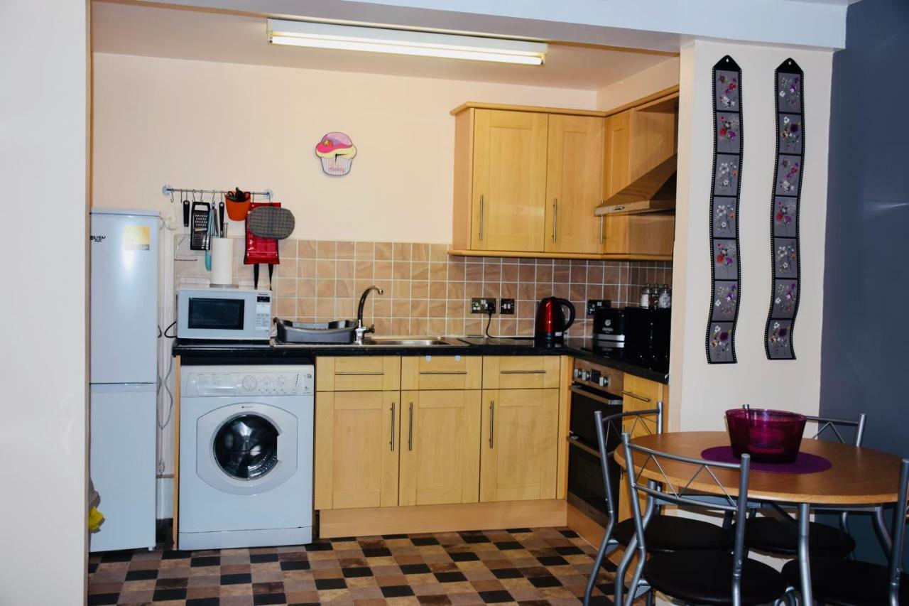 8 York Mews Apartment Shepton Mallet Bagian luar foto